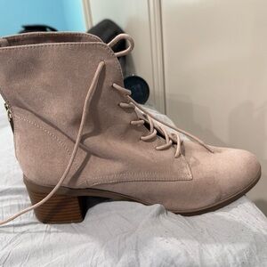 Rose pink boots with heel